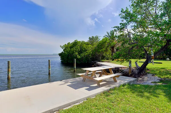 $12,999,999 | 21470 Overseas Highway, Cudjoe, FL 33042