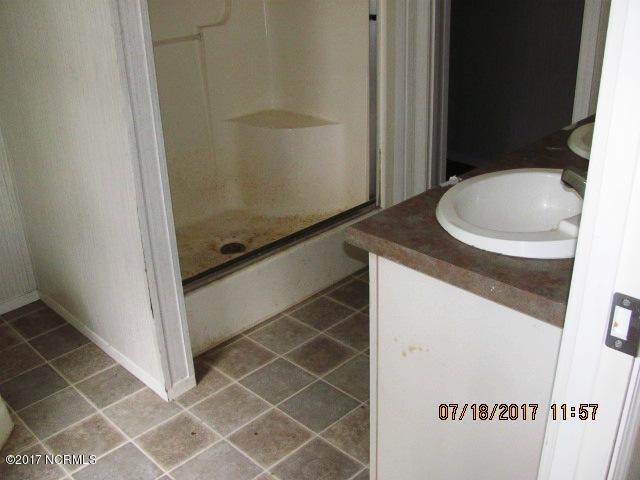 109-1 West Bostic Road Richlands, NC 28574 - Photo 4 of 10 109-1 Bostic Master Bathroom