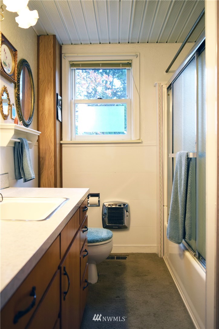 1095 Van Dyk Road Lynden, WA 98264 - Photo 12 of 37