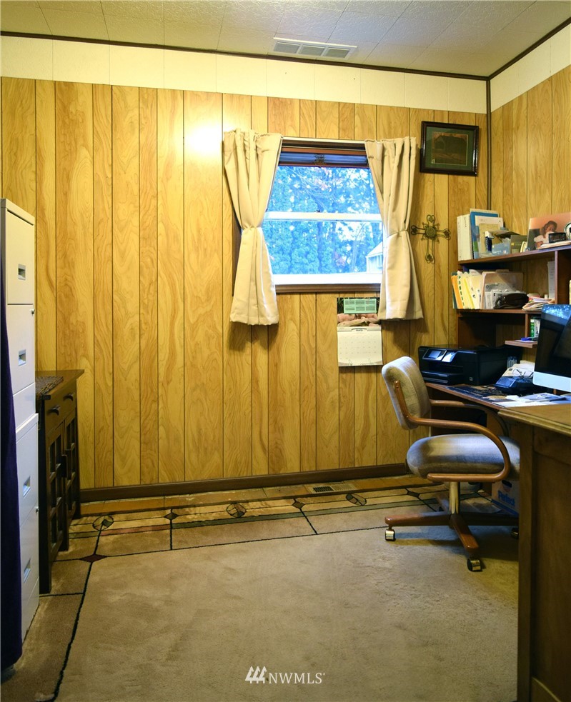 1095 Van Dyk Road Lynden, WA 98264 - Photo 19 of 37