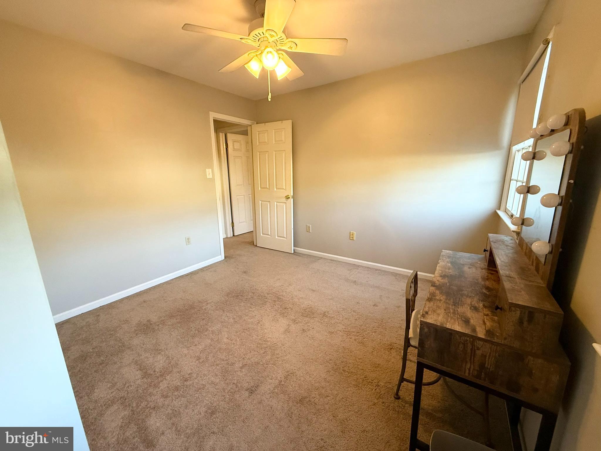 60-6 Mint Tier Reading, PA 19606 - Photo 36 of 50 a view of livingroom with furniture