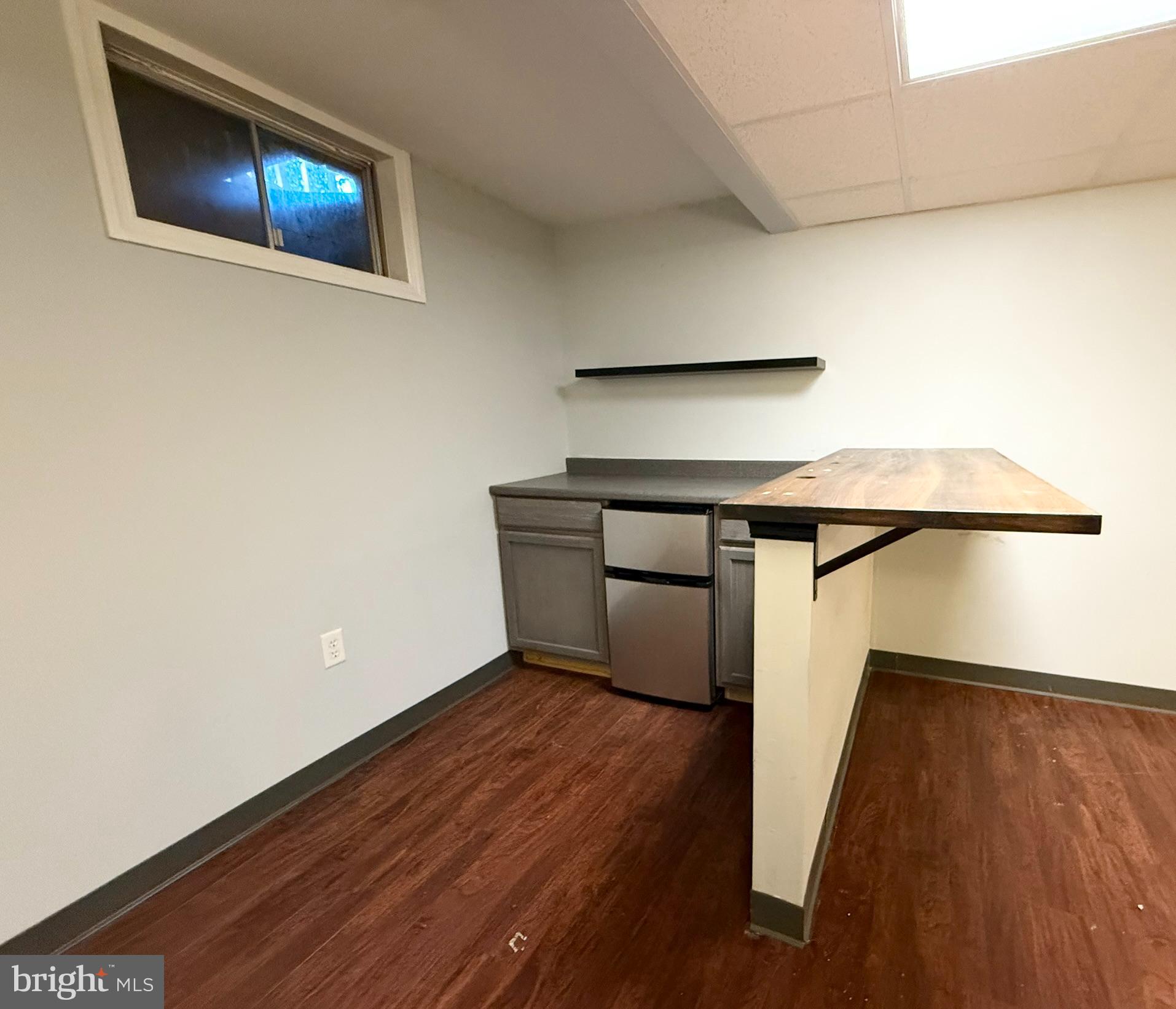 60-6 Mint Tier Reading, PA 19606 - Photo 39 of 50 a hallway with a wooden floor