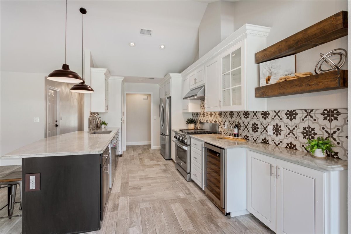 110 Sunset Road Georgetown, TX 78633 - Photo 4 of 36