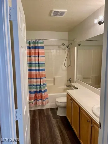 $2,350 | 1232 Swanbrooke Drive, Las Vegas, NV 89144