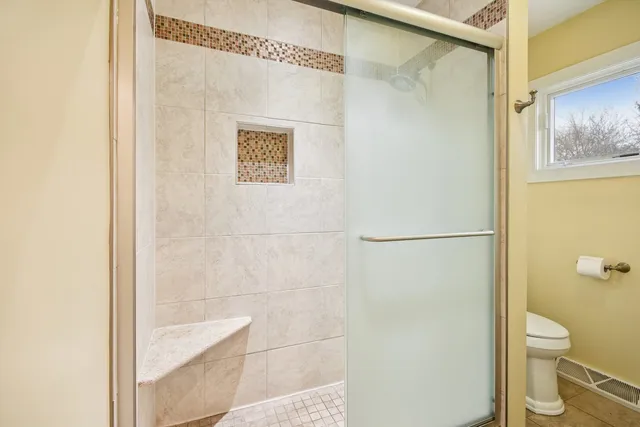 $750,000 | 1006 Bankfield Court, Naperville, IL 60540