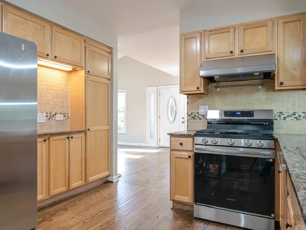 $599,900 | 1004 Princeton Avenue, Highland Park, IL 60035