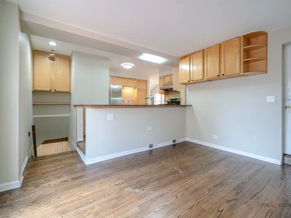 $599,900 | 1004 Princeton Avenue, Highland Park, IL 60035