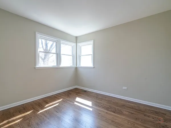 $599,900 | 1004 Princeton Avenue, Highland Park, IL 60035