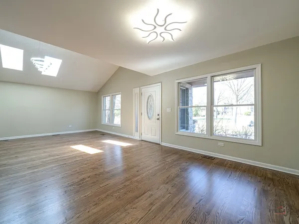 $599,900 | 1004 Princeton Avenue, Highland Park, IL 60035