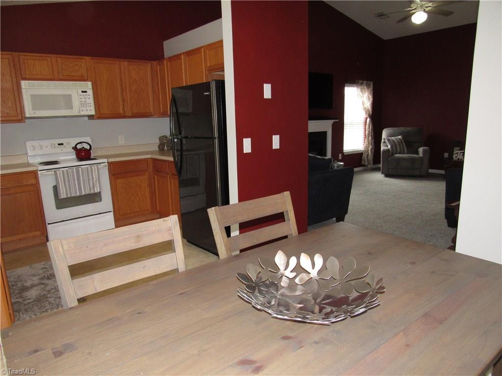 2850 WaterStone Loop High Point, NC 27265 - Photo 5 of 19
