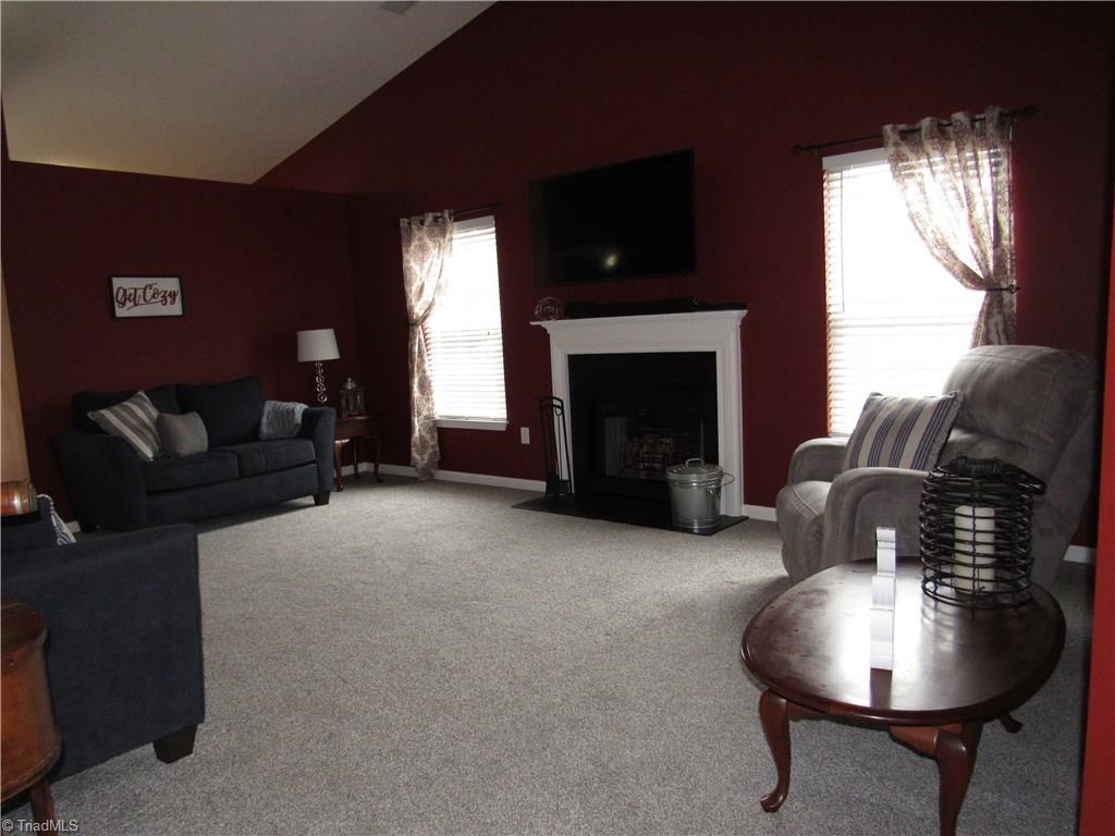 2850 WaterStone Loop High Point, NC 27265 - Photo 6 of 19