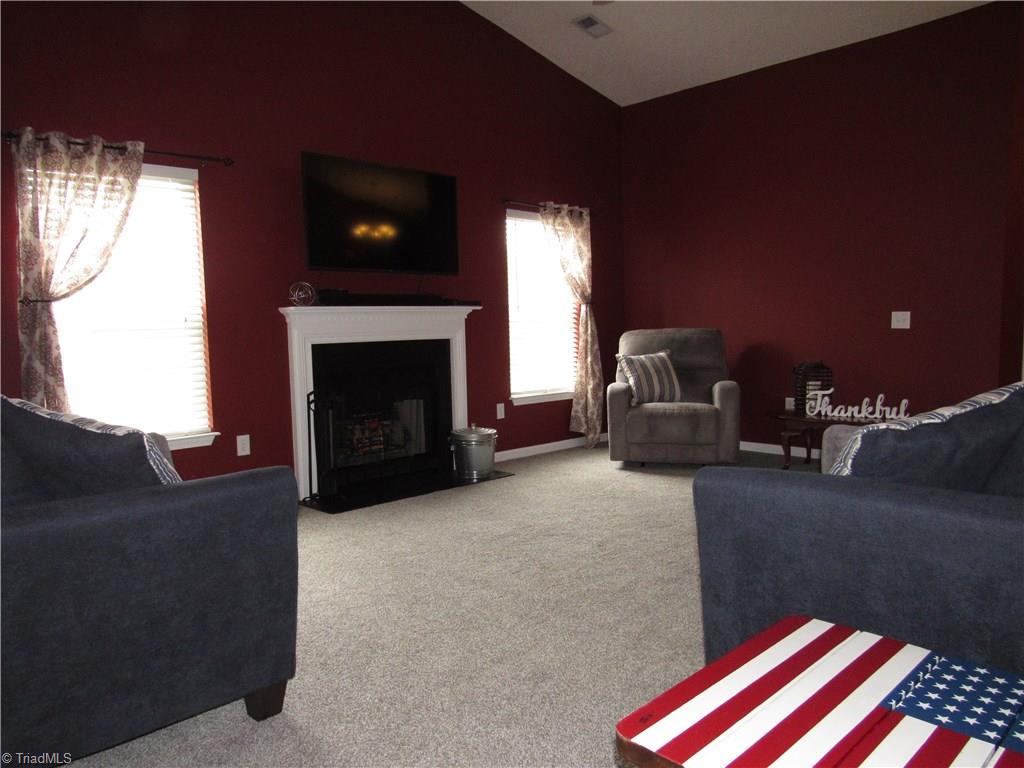 2850 WaterStone Loop High Point, NC 27265 - Photo 7 of 19