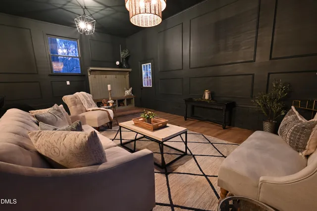 a house view with a backyard space