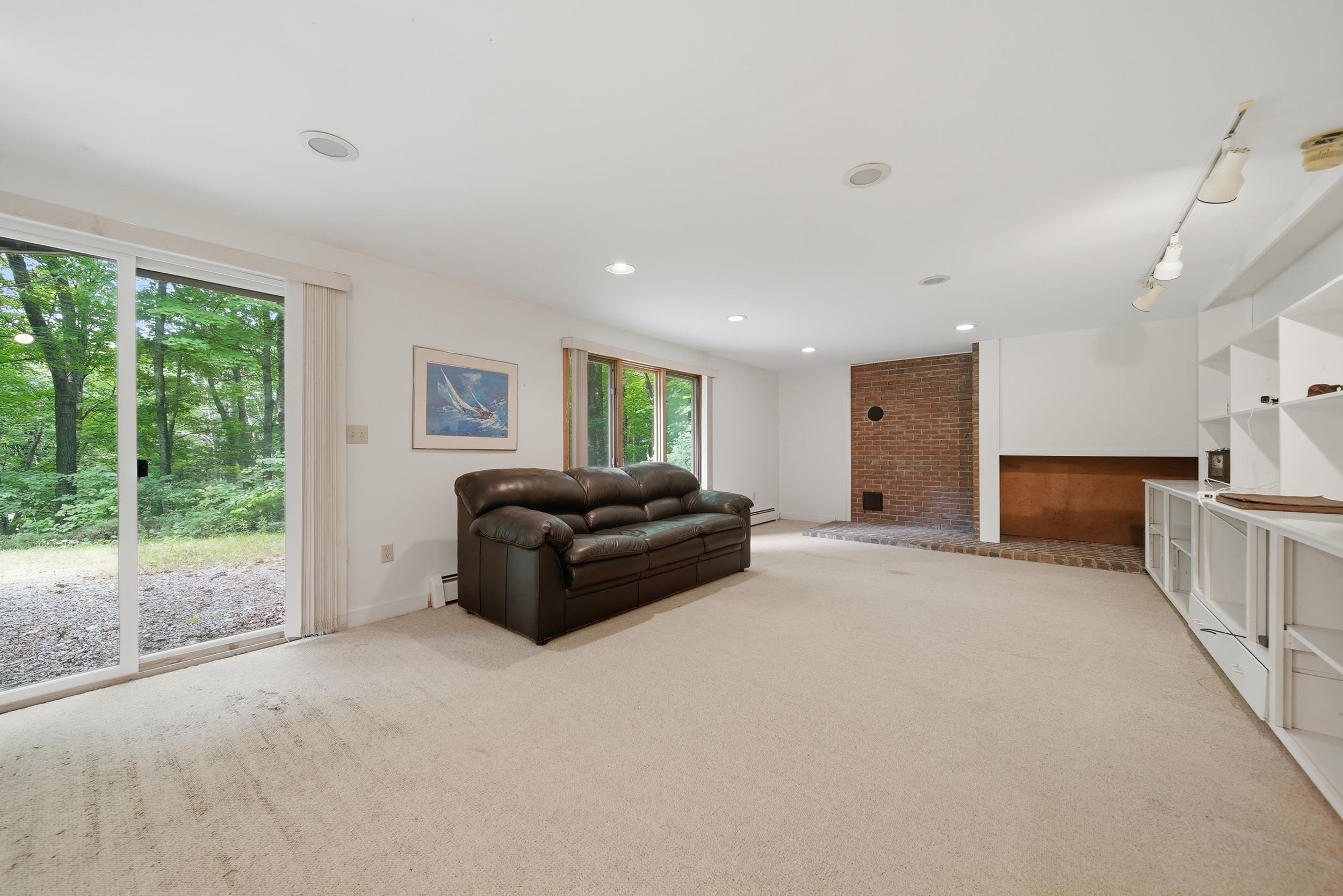 10 Eaton Road Amherst, NH 03031 - Photo 37 of 60 Gallery Image 37