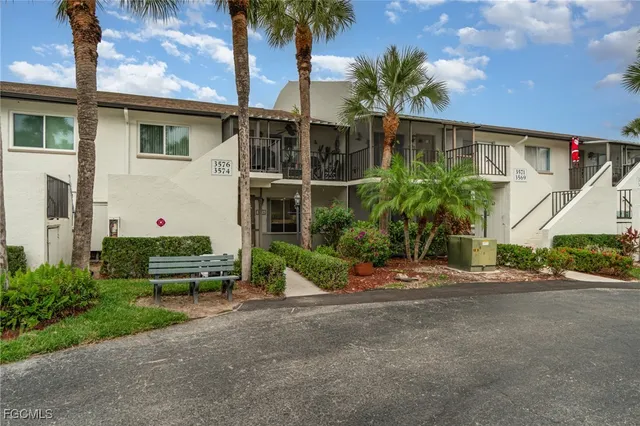 $270,000 | 3574 Antarctic Circle, Unit 2107, Naples, FL 34112