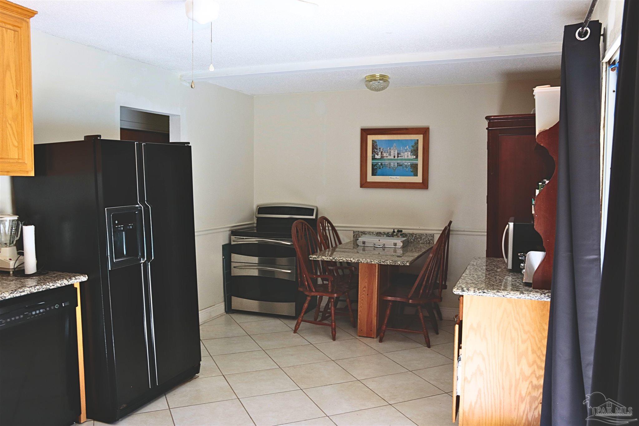 349 Western Pines Road Cantonment, FL 32533 - Photo 9 of 19