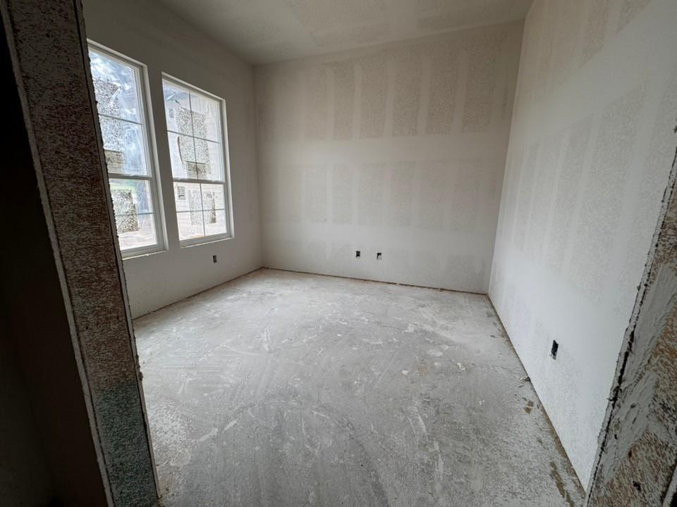 164 Oak Grv Way Springtown, TX 76082 - Photo 3 of 9 Gallery Image 3