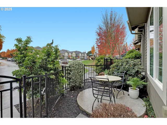 $379,900 | 2453 Northwest Rogue Valley Terrace, Beaverton, OR 97006