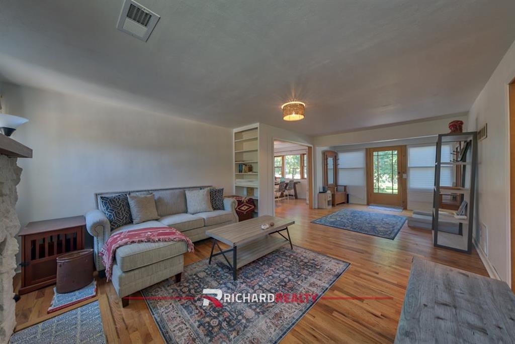 4035 Trapper Creek Road Shell, WY 82441 - Photo 4 of 38 Gallery Image 4
