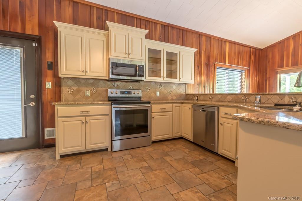 6698 Dam Cove Road Conover, NC 28613 - Photo 5 of 16 Gallery Image 5
