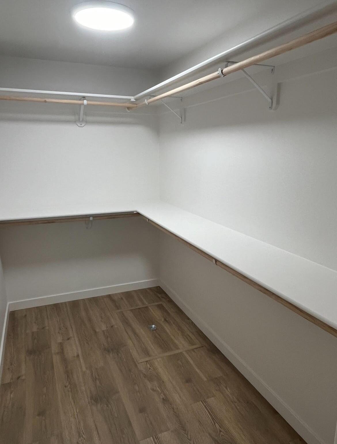 17275 Jacinto Road Bend, OR 97707 - Photo 17 of 46 17275 Jacinto Master Bed Walkin ED