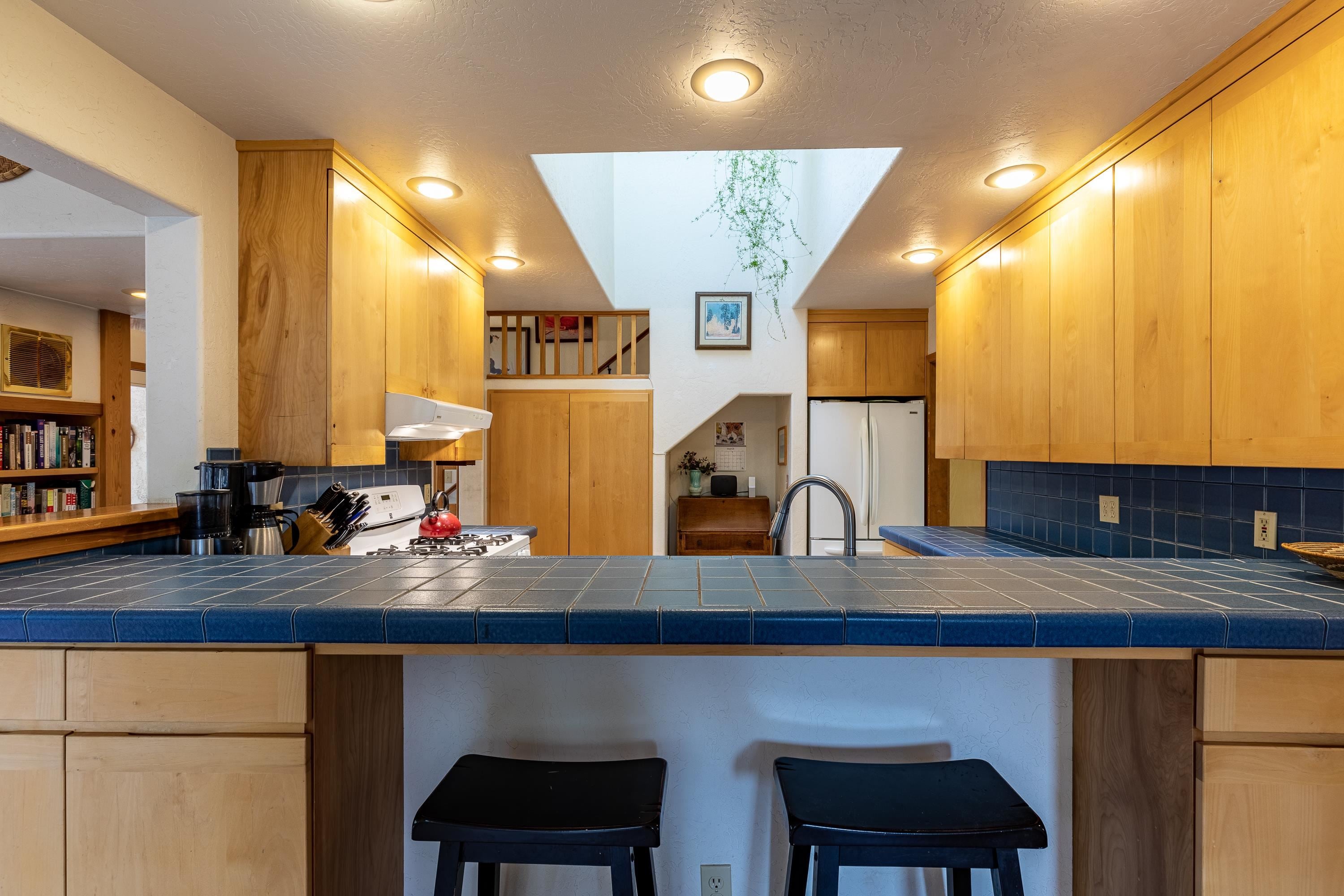 9216 Rocky Road Weed, CA 96094 - Photo 12 of 27 Gallery Image 12