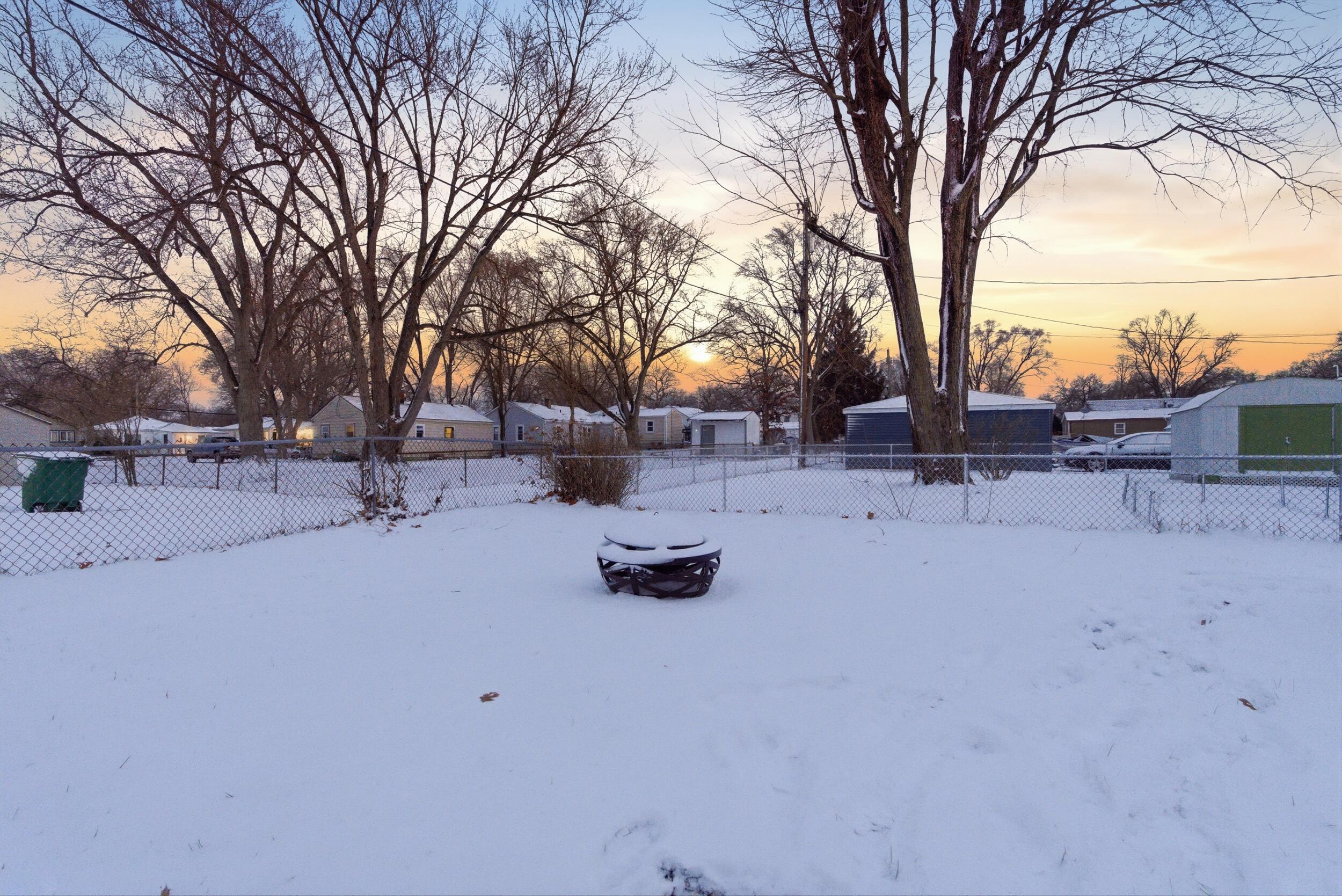 2901 New York Street Lake Station, IN 46405 - Photo 11 of 12 2500x1669