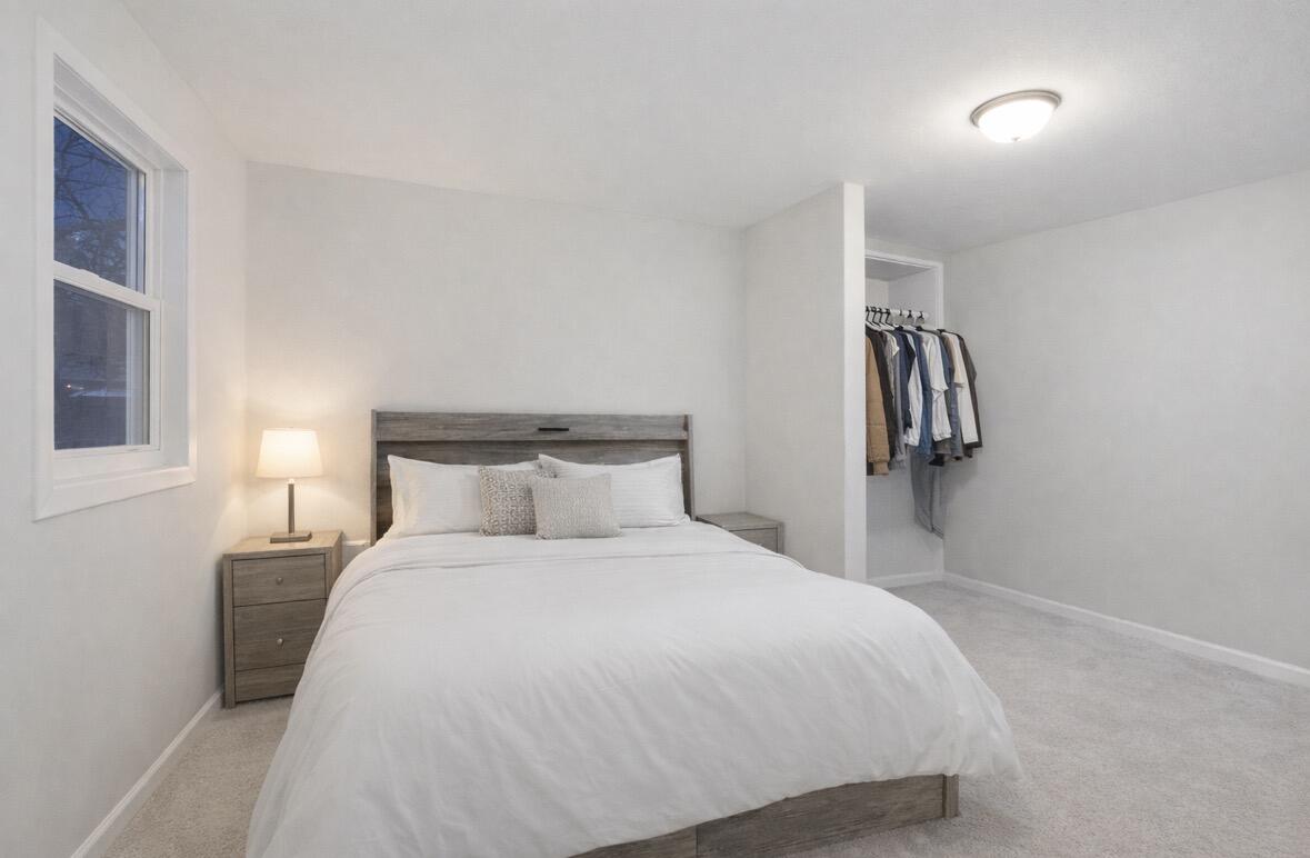 2901 New York Street Lake Station, IN 46405 - Photo 6 of 12 1179x772