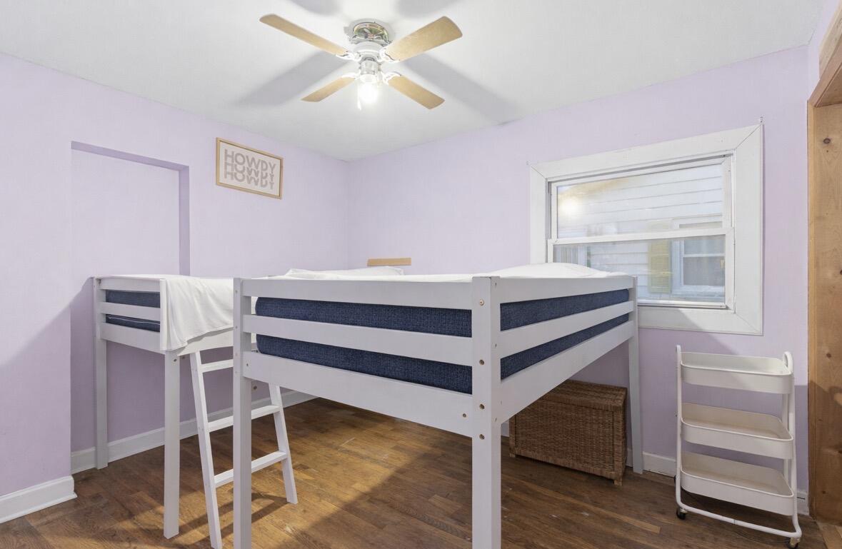 2901 New York Street Lake Station, IN 46405 - Photo 8 of 12 1179x769