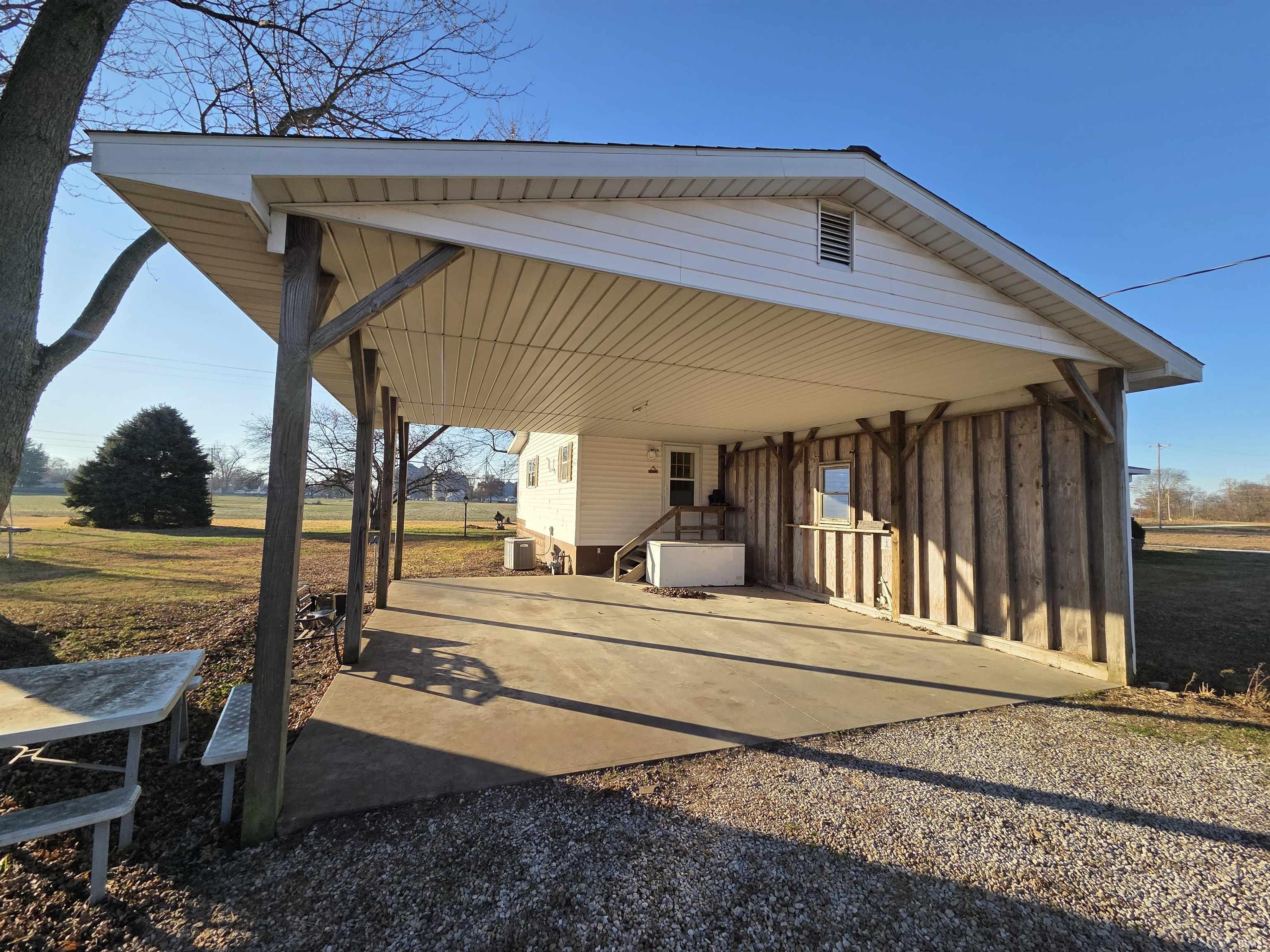 10456 North 50th Road East Plainville, IN 47568 - Photo 5 of 19