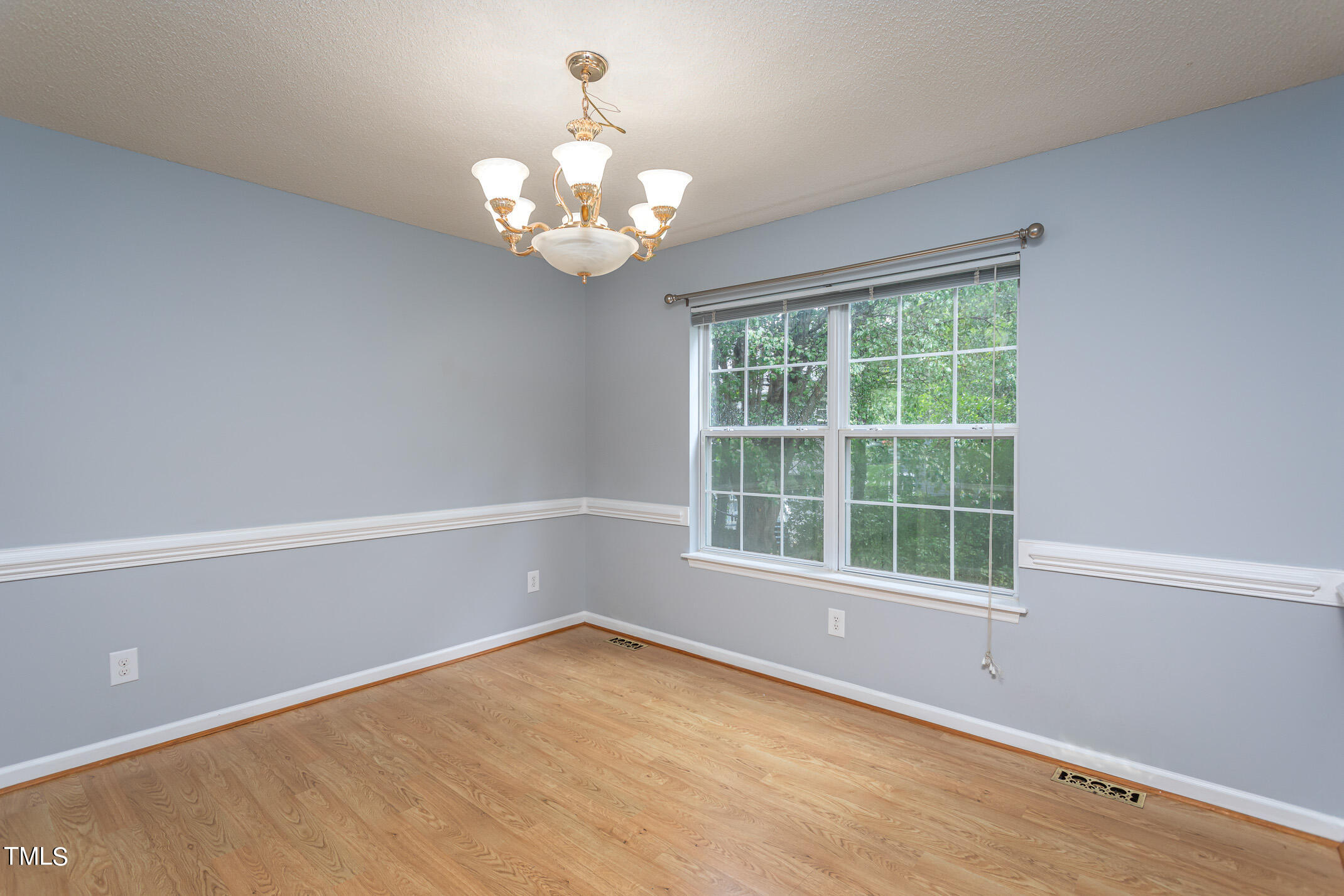 1221 Stoneferry Lane Raleigh, NC 27606 - Photo 13 of 36 Dining Room