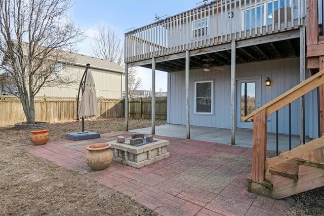 $370,000 | 15614 Pebble Terrace, Basehor, KS 66007