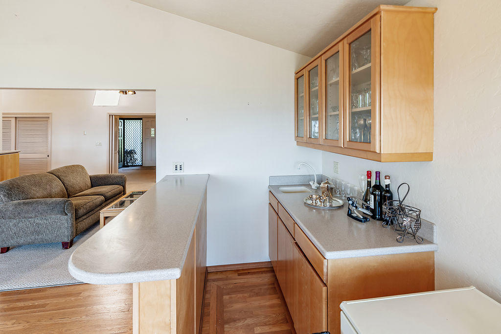6069 Hughes Road Medford, OR 97504 - Photo 64 of 84 HR(64)