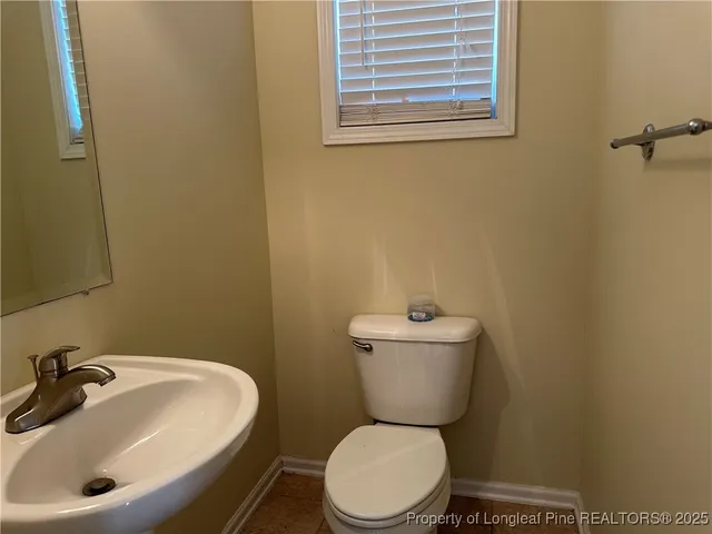 $1,900 | 1935 Sunshine Court, Hope Mills, NC 28348