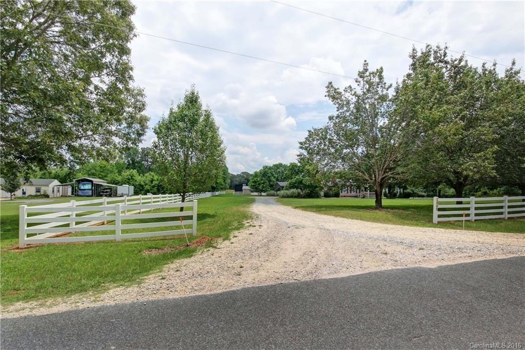 2905 Valley Farm Road Waxhaw, NC 28173 - Photo 1 of 24 Gallery Image 1