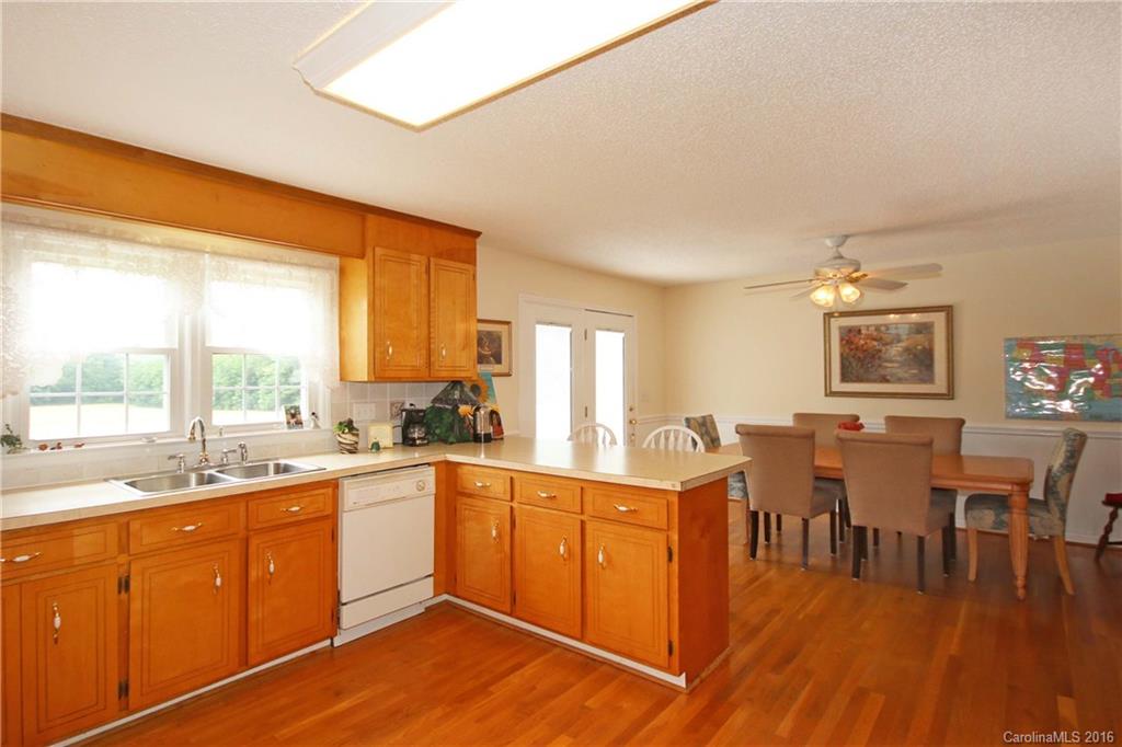 2905 Valley Farm Road Waxhaw, NC 28173 - Photo 11 of 24 Gallery Image 11