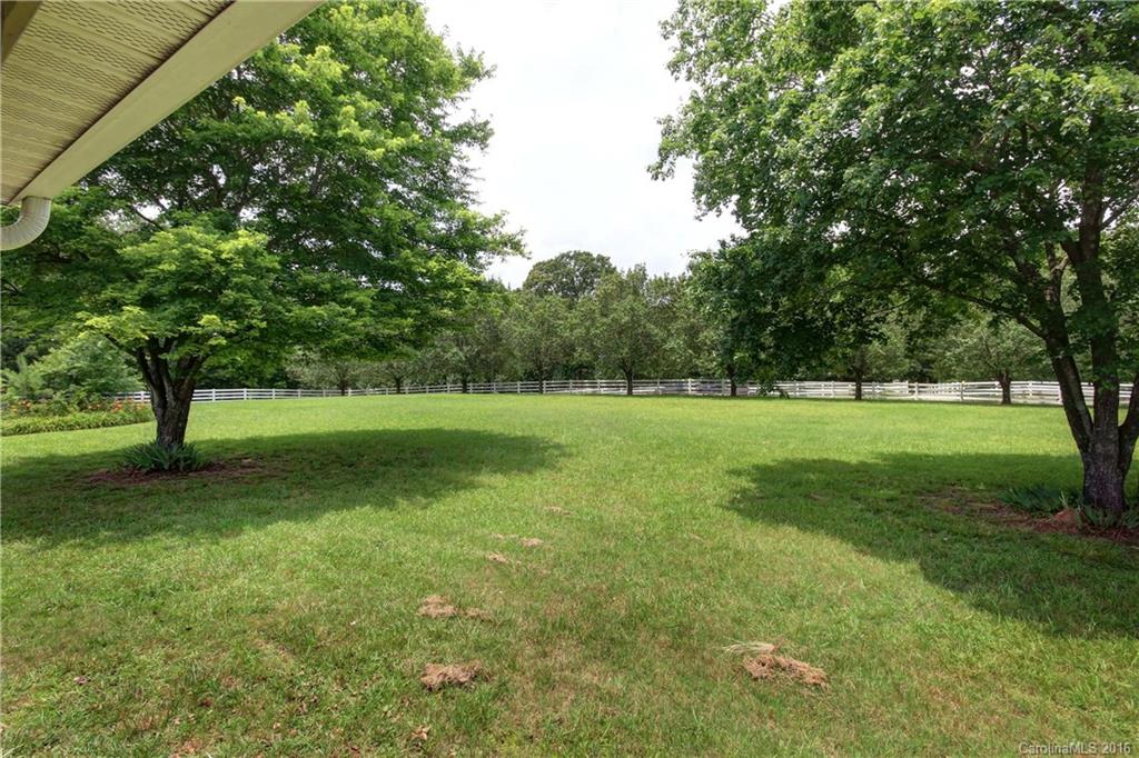 2905 Valley Farm Road Waxhaw, NC 28173 - Photo 3 of 24 Gallery Image 3