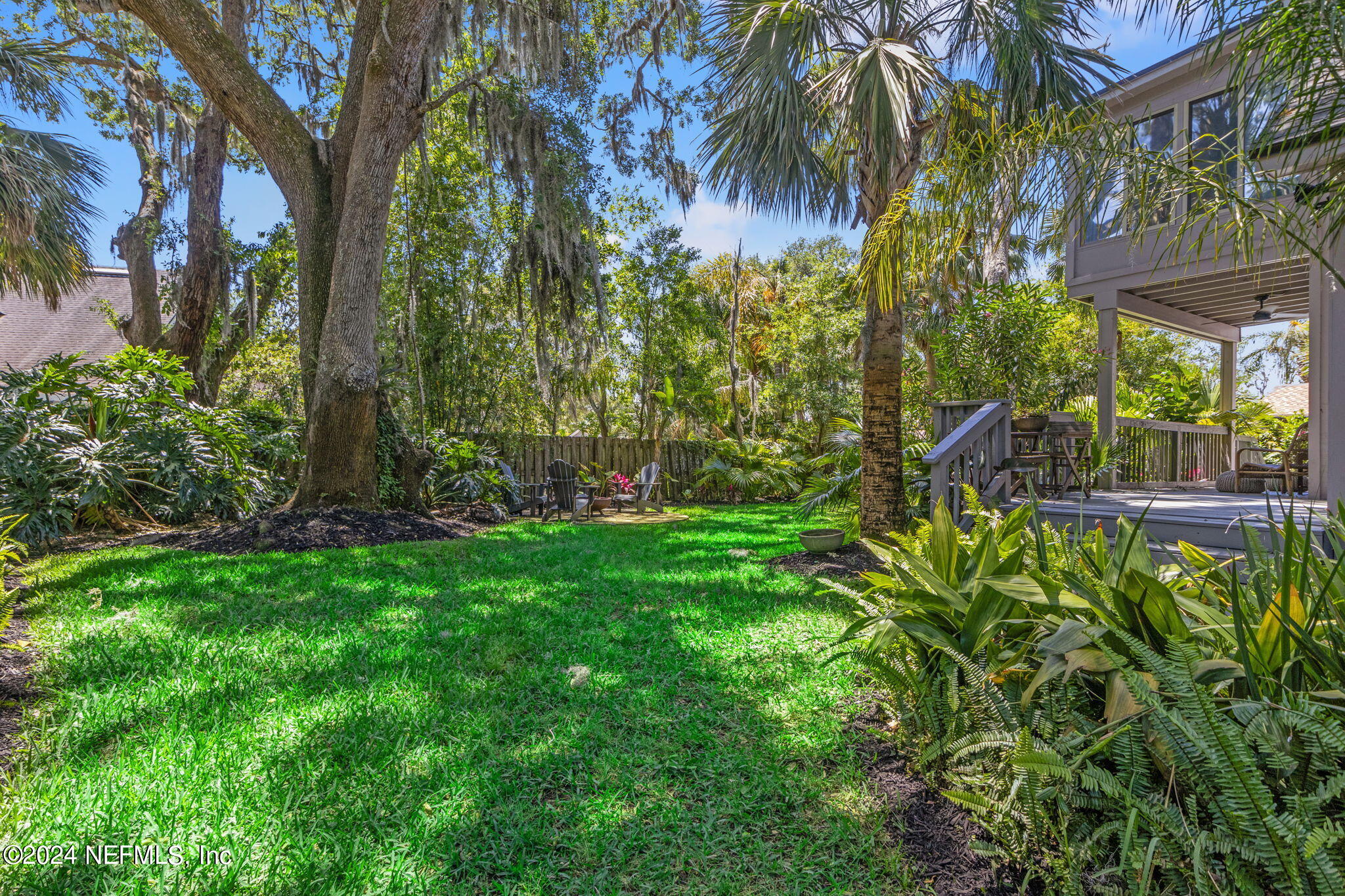 1350 Pinewood Road Jacksonville Beach, FL 32250 - Photo 2 of 55 a view of a backyard with plants