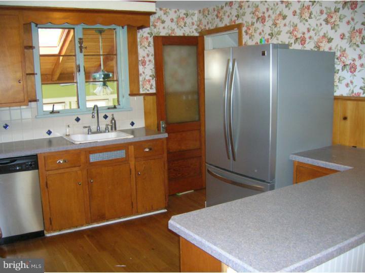 6 Rudner Avenue Hamilton, NJ 08619 - Photo 5 of 17 Kitchen
