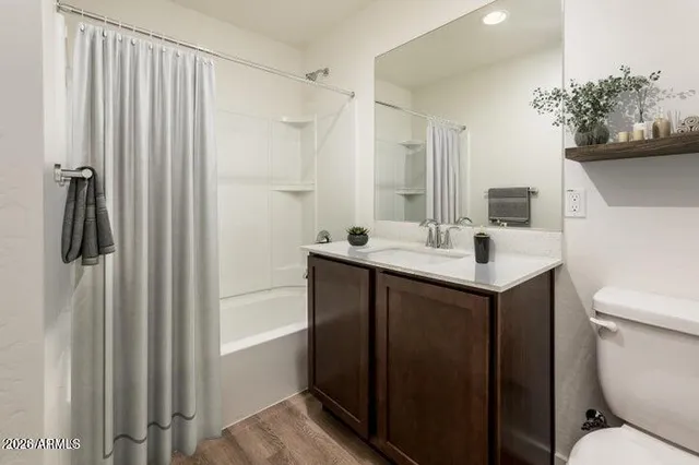 $1,399 | 21606 North 23rd Avenue, Unit 202, Phoenix, AZ 85027