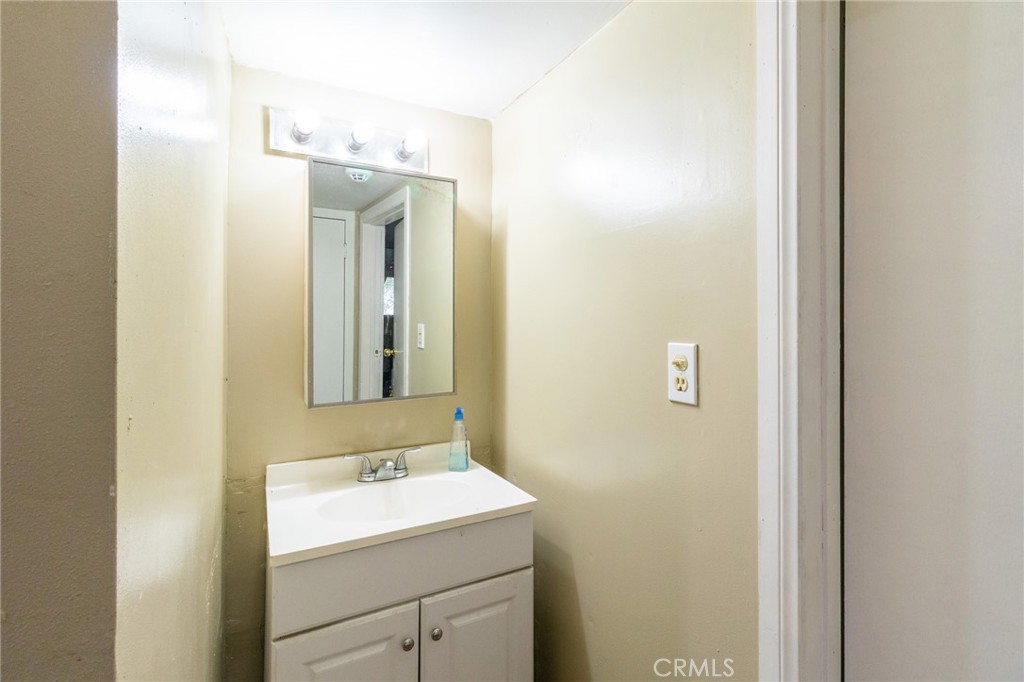 753 Woodland Road Crestline, CA 92325 - Photo 29 of 30
