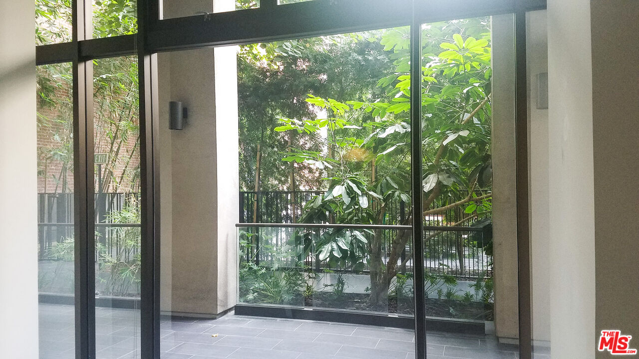 460 South Spring Street, Unit 101 Los Angeles, CA 90013 - Photo 20 of 50