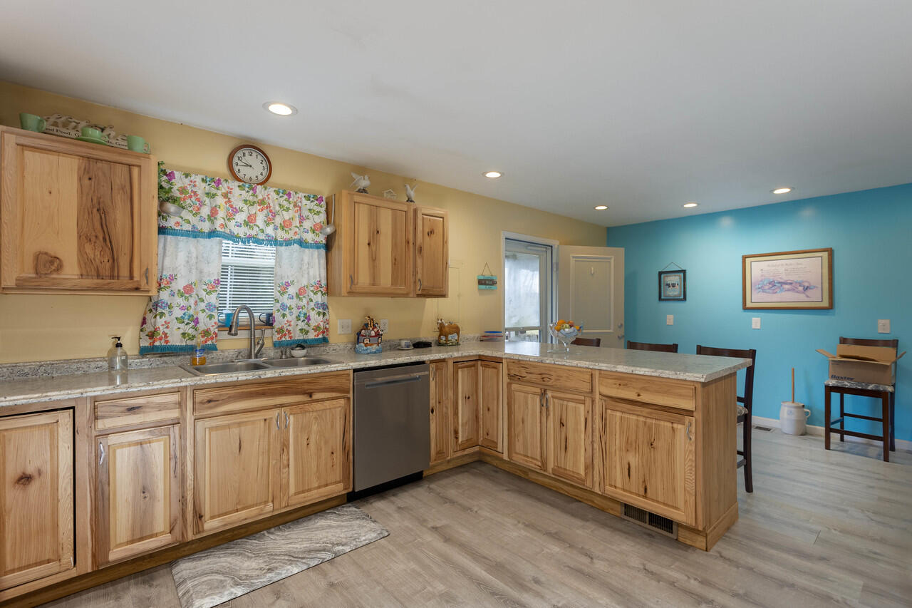 12226 North Nopone Valley Road Decatur, TN 37322 - Photo 11 of 44 nvp14