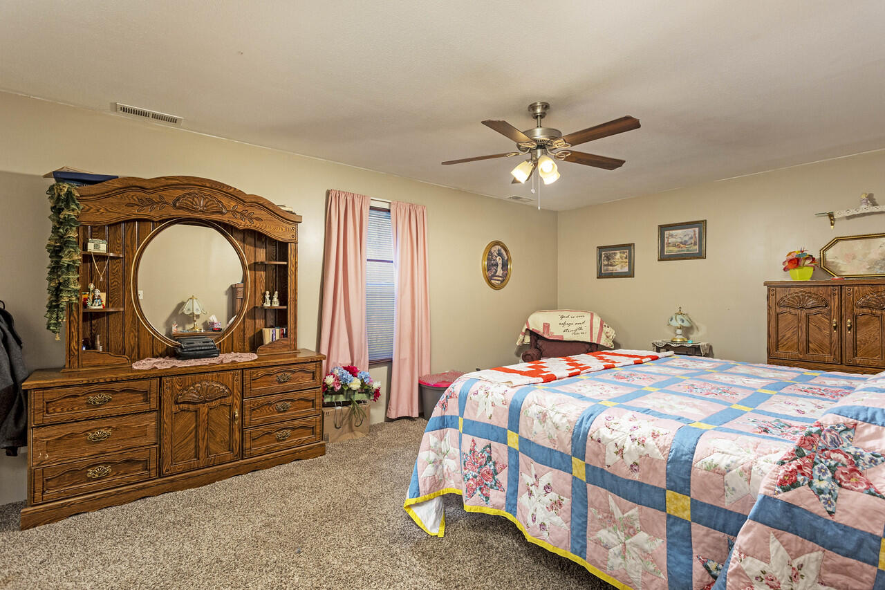 12226 North Nopone Valley Road Decatur, TN 37322 - Photo 18 of 44 nvp22