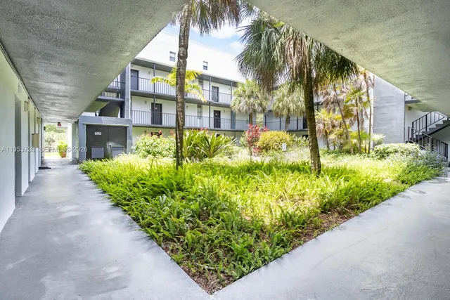 $1,825 | 2920 Forest Hills Boulevard, Unit A3N, Coral Springs, FL 33065