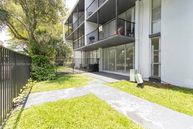 $1,825 | 2920 Forest Hills Boulevard, Unit A3N, Coral Springs, FL 33065