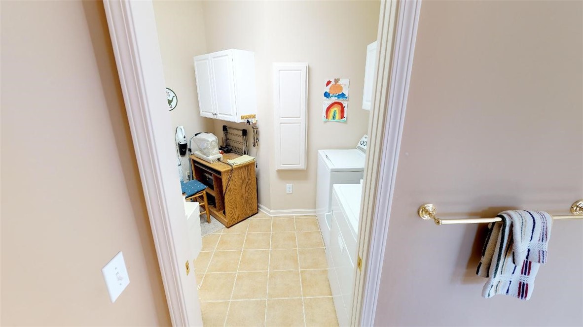 15103 Beacon Ridge Drive Seneca, SC 29678 - Photo 22 of 46 Laundry Room off Master Bath