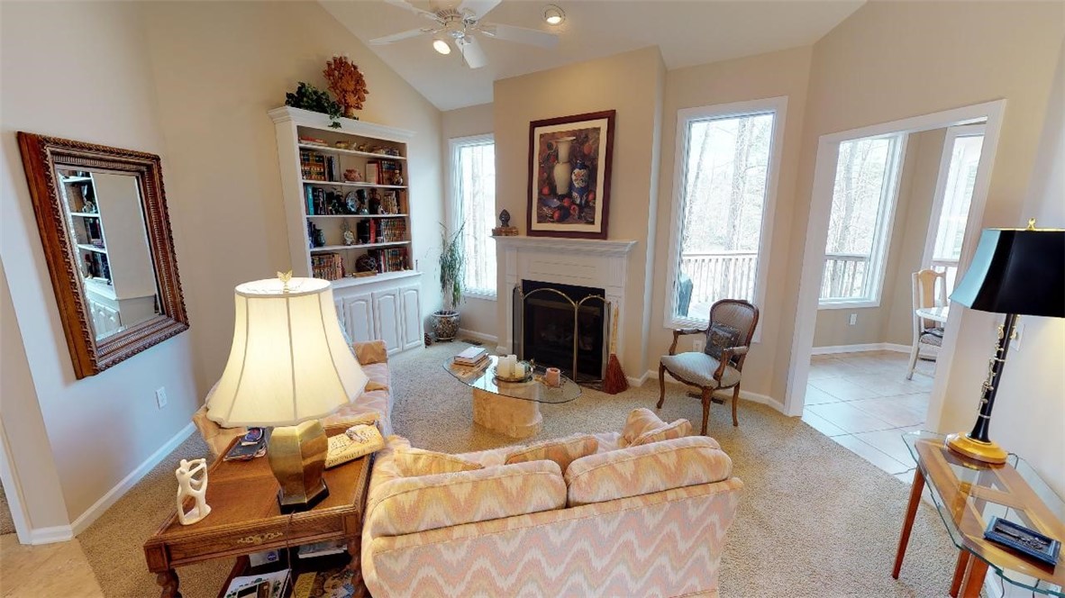 15103 Beacon Ridge Drive Seneca, SC 29678 - Photo 4 of 46 Living Room