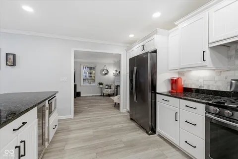 $1,295,000 | 304 Sussex Circle, Noblesville, IN 46062