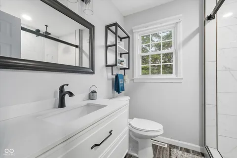 $1,295,000 | 304 Sussex Circle, Noblesville, IN 46062